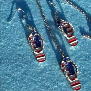 Earring and necklace set